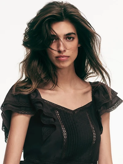 Blouse avec dentelle