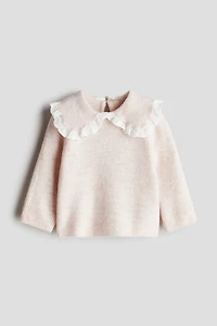 Sweater with Peter Pan Collar