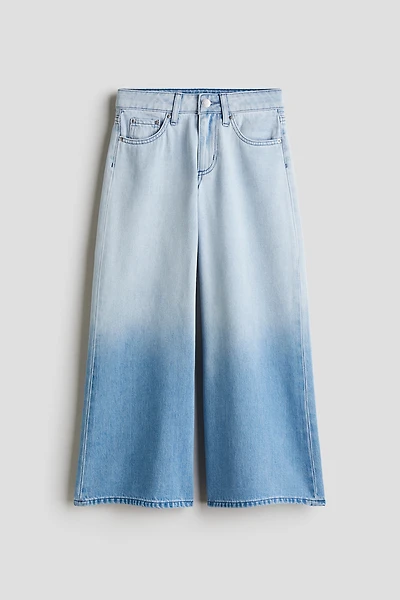 Jean à jambes larges