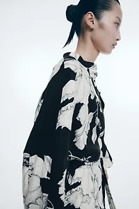 Robe en lin mélangé avec ceinture à nouer