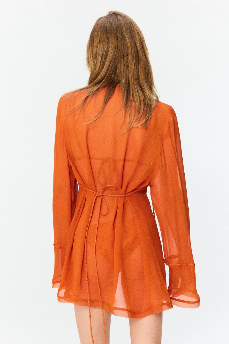 Blouse vaporeuse à nouer