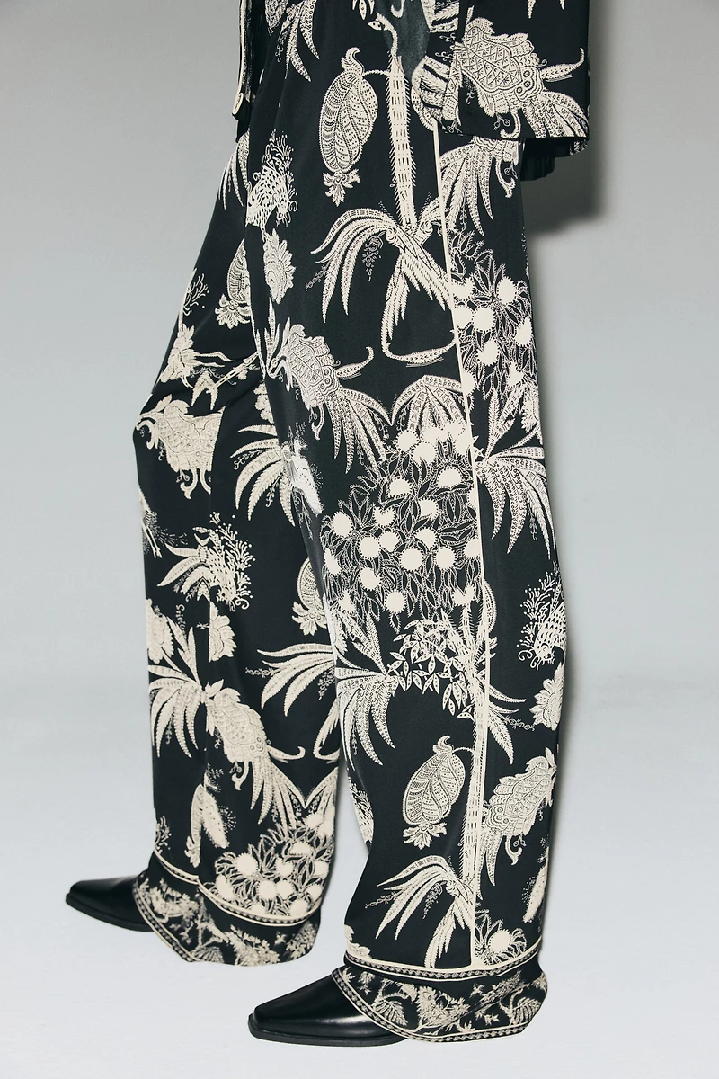 Printed Pull-On Pants