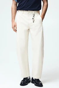 Relaxed-Fit Barrel-Leg Chinos