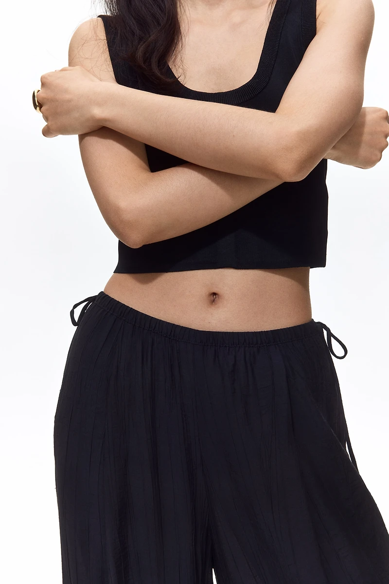 Balloon-Leg Pants with Drawstring