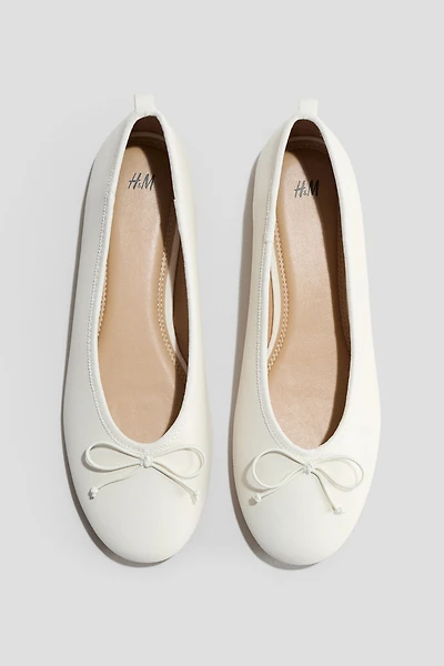 Bow-Detail Ballet Shoes