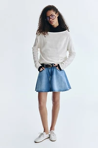 Chandail à épaules dénudées