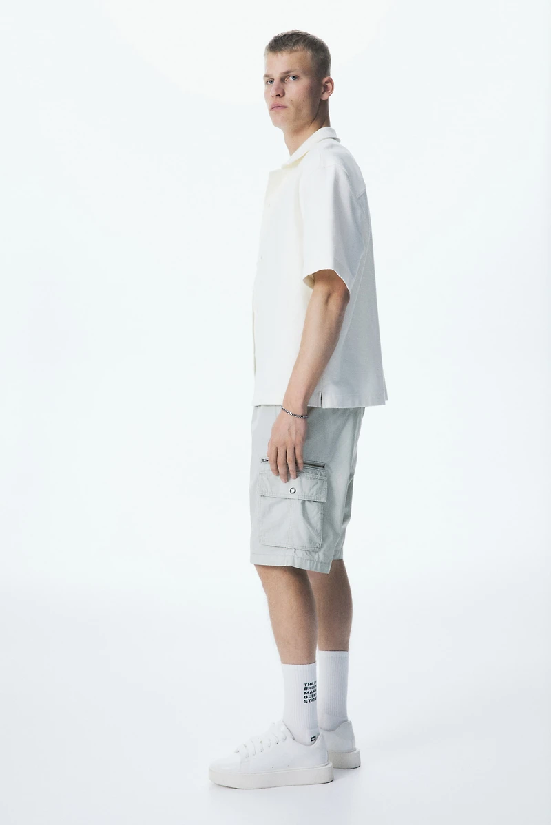 Short cargo coupe classique