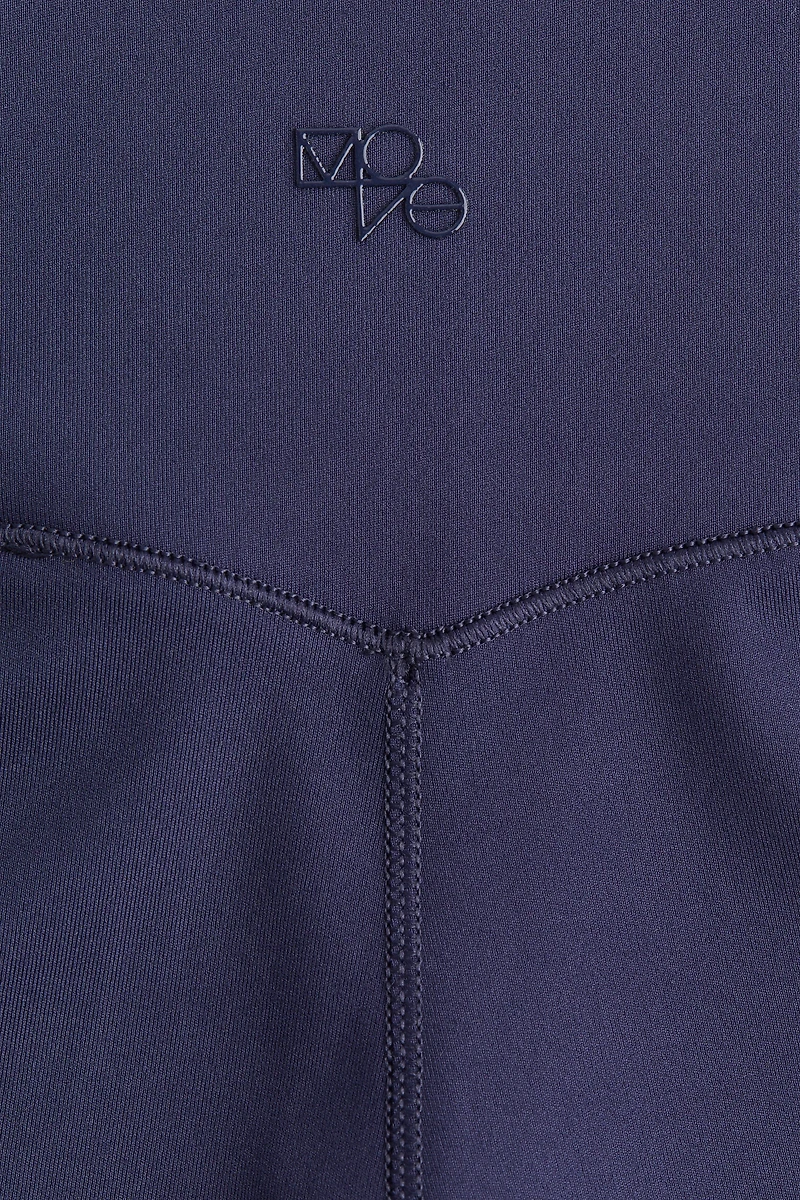 Sports Hot Pants with DryMove™