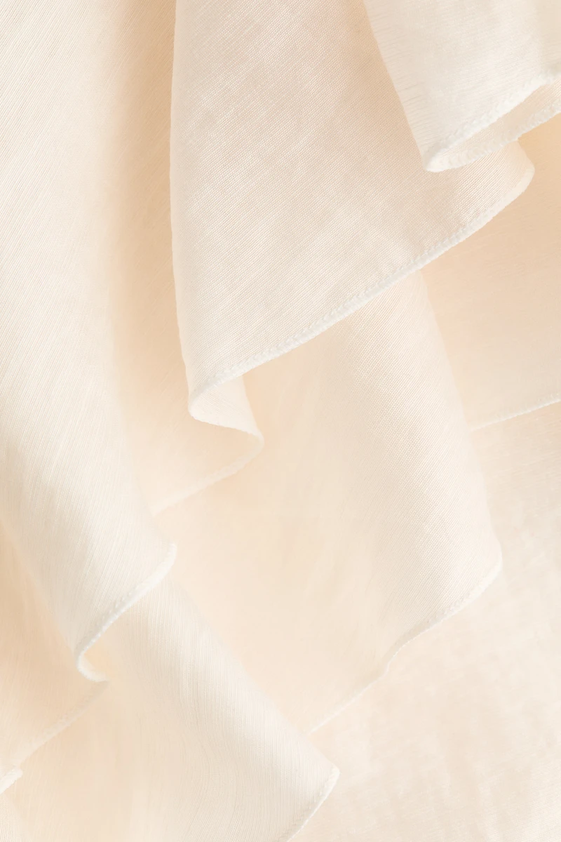 Robe asymétrique volantée