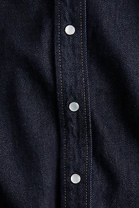 Chemise en denim doux comme la plume