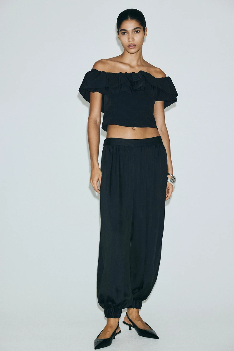 Ruffle-Trimmed Off-the-Shoulder Top