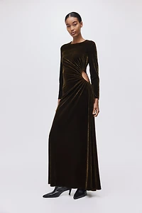 Robe découpée à effet drapé