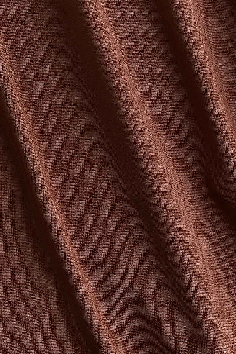 Ballerina-Neckline Top