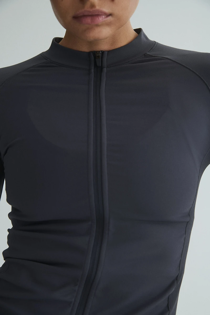Seamless Activewear Jacket with DryMove™