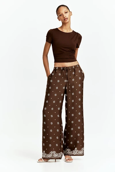 Wide-Leg Drawstring Pants