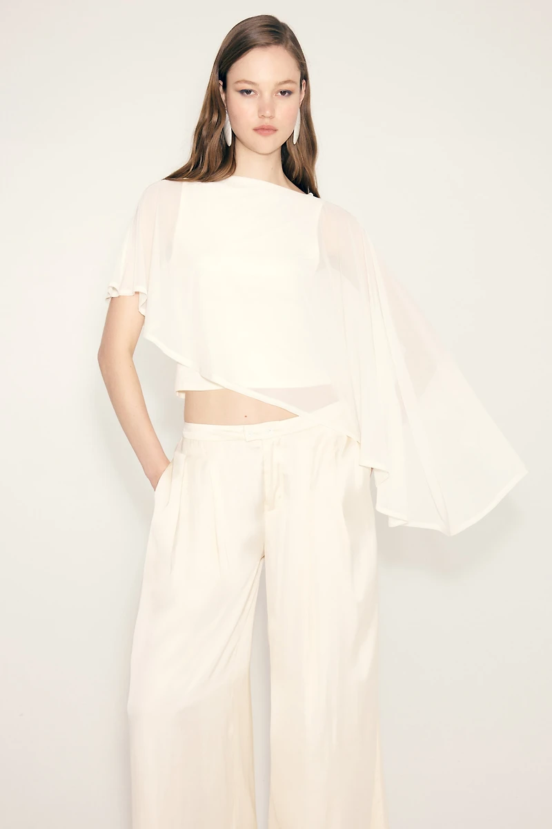 Asymmetric Cape Top
