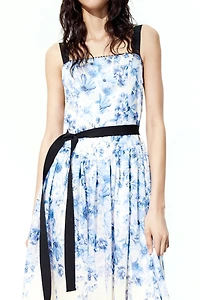 Flared-skirt tie-strap dress