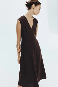 Sleeveless Midi Dress