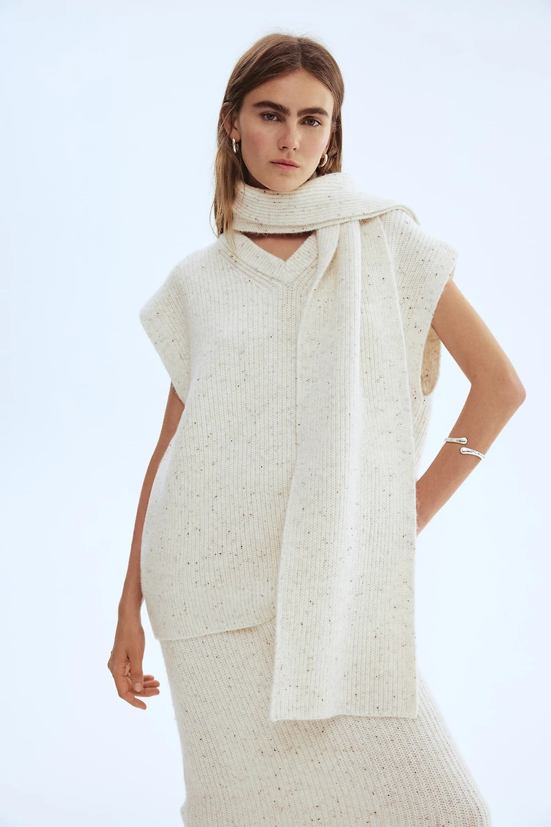 Chandail sans manches avec col cravate