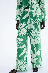 Loose-Fit Drawstring Pants