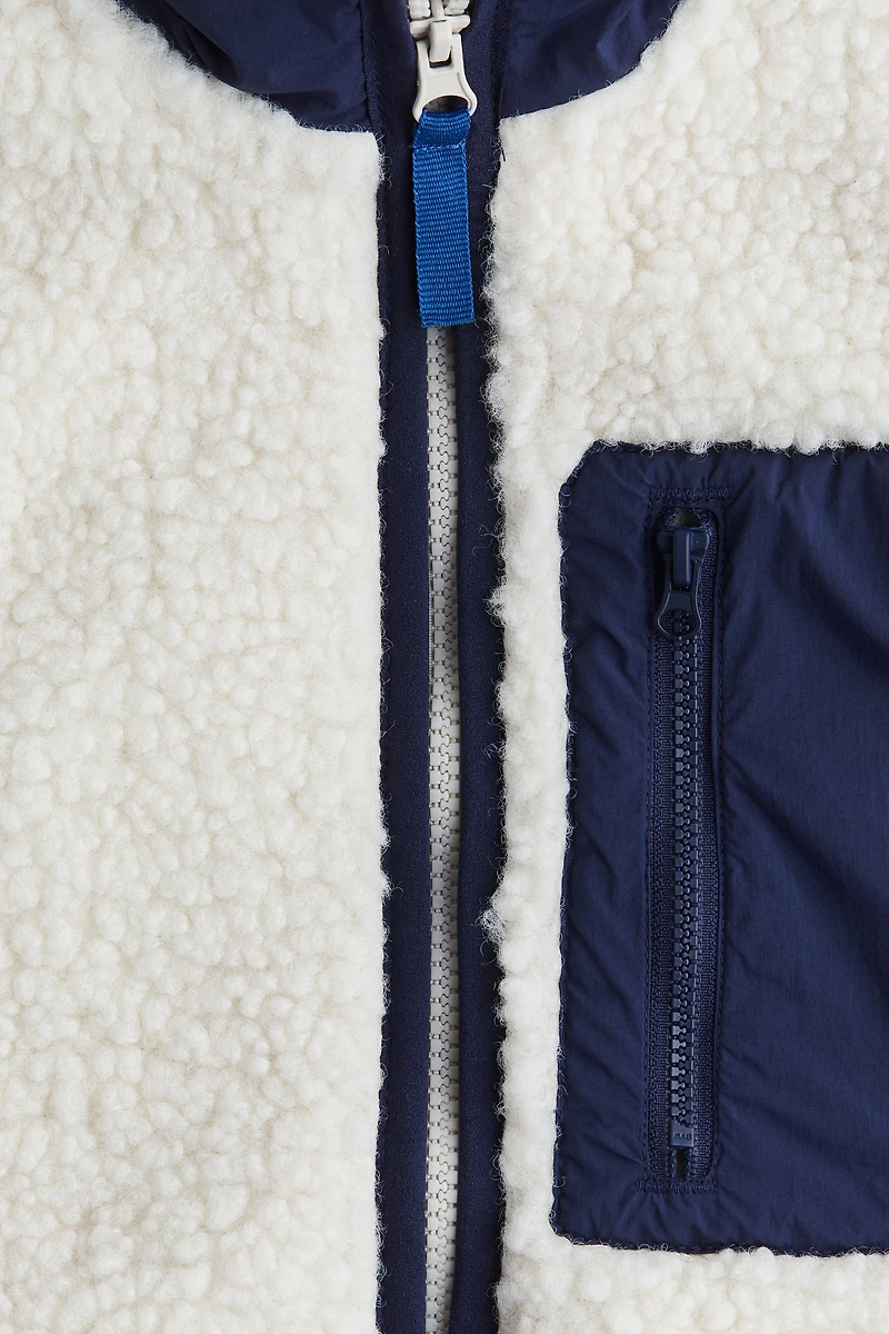 Veste sans manches en polar