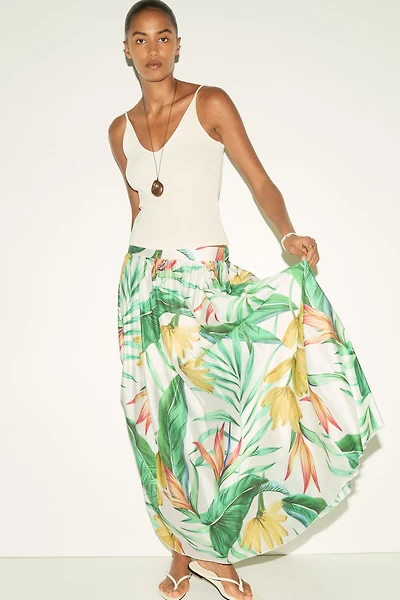 Voluminous Maxi Skirt