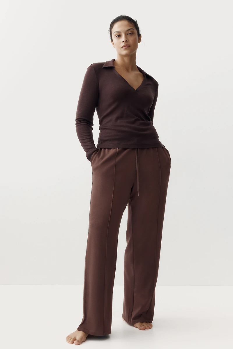 Pantalon jogging à jambes larges avec plis