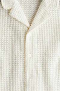 Chemise en tricot texturé avec col cubain