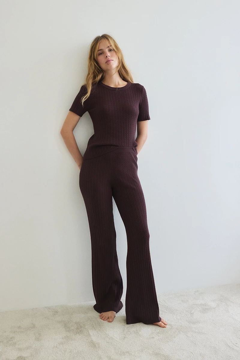 Pantalon en maille torsadée
