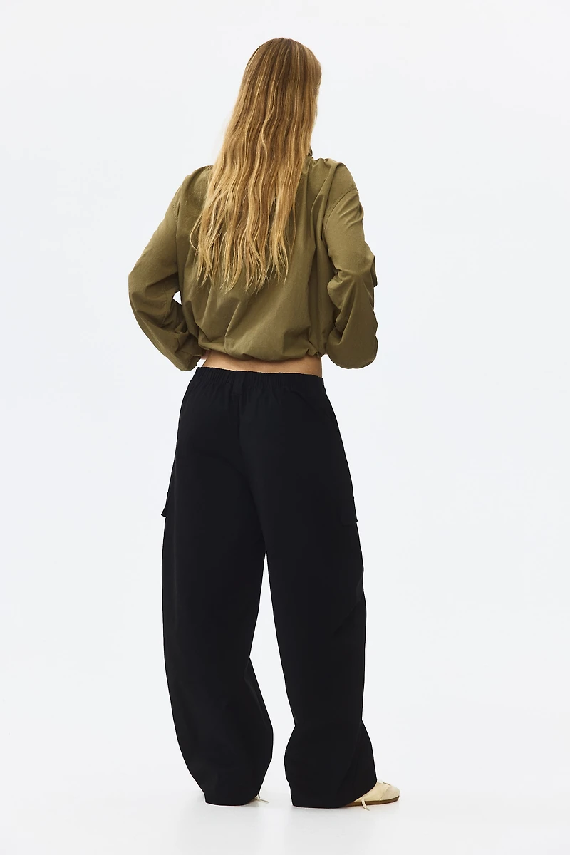 Barrel-Leg Cargo Pants