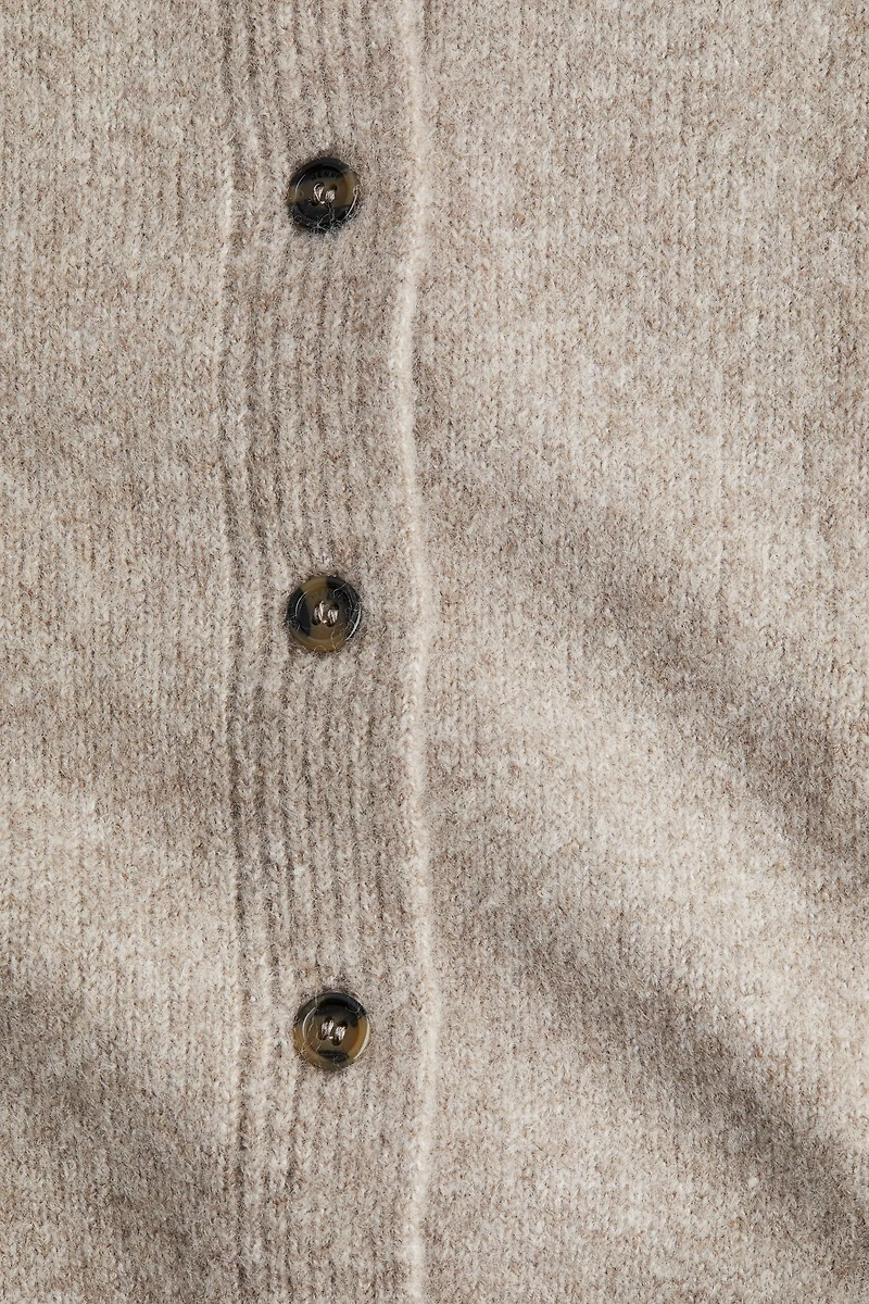 Gilet à col cravate