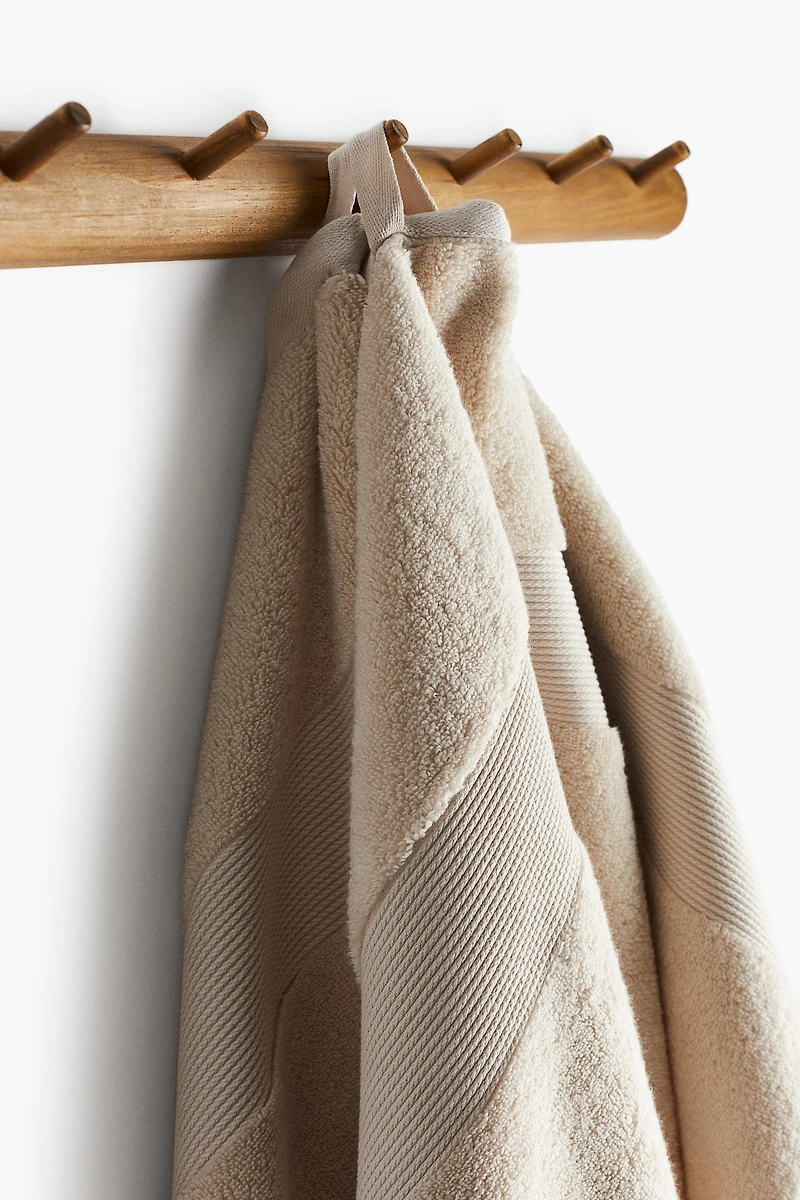 Serviette de bain en coton éponge doux