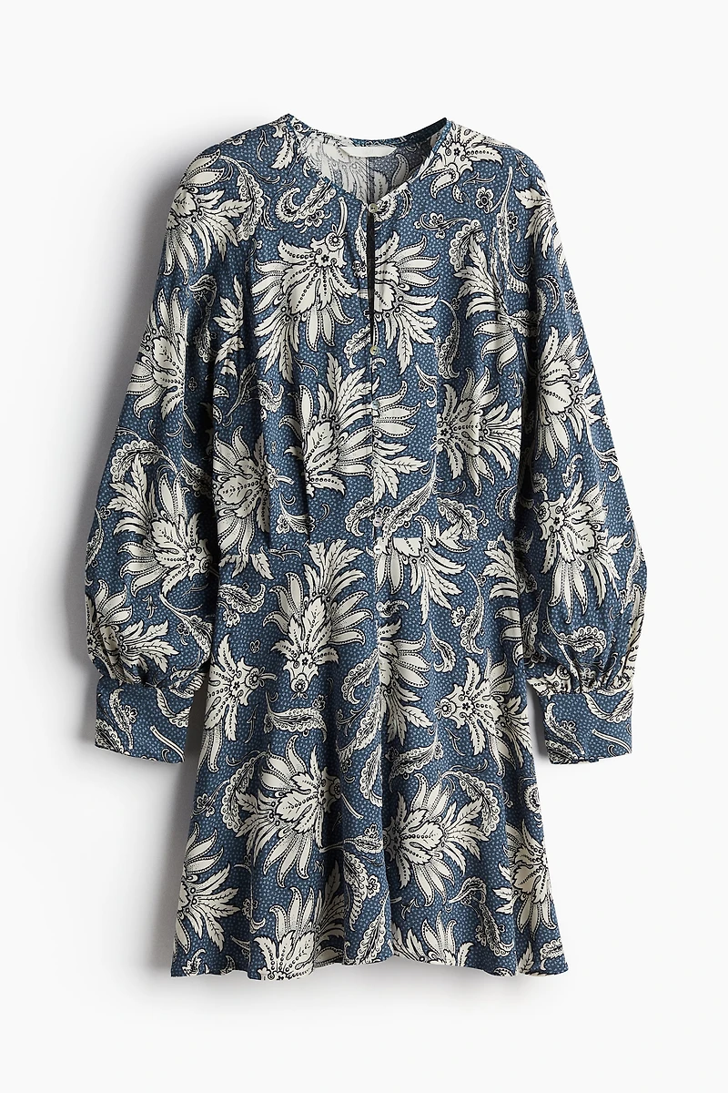 Robe à manches longues