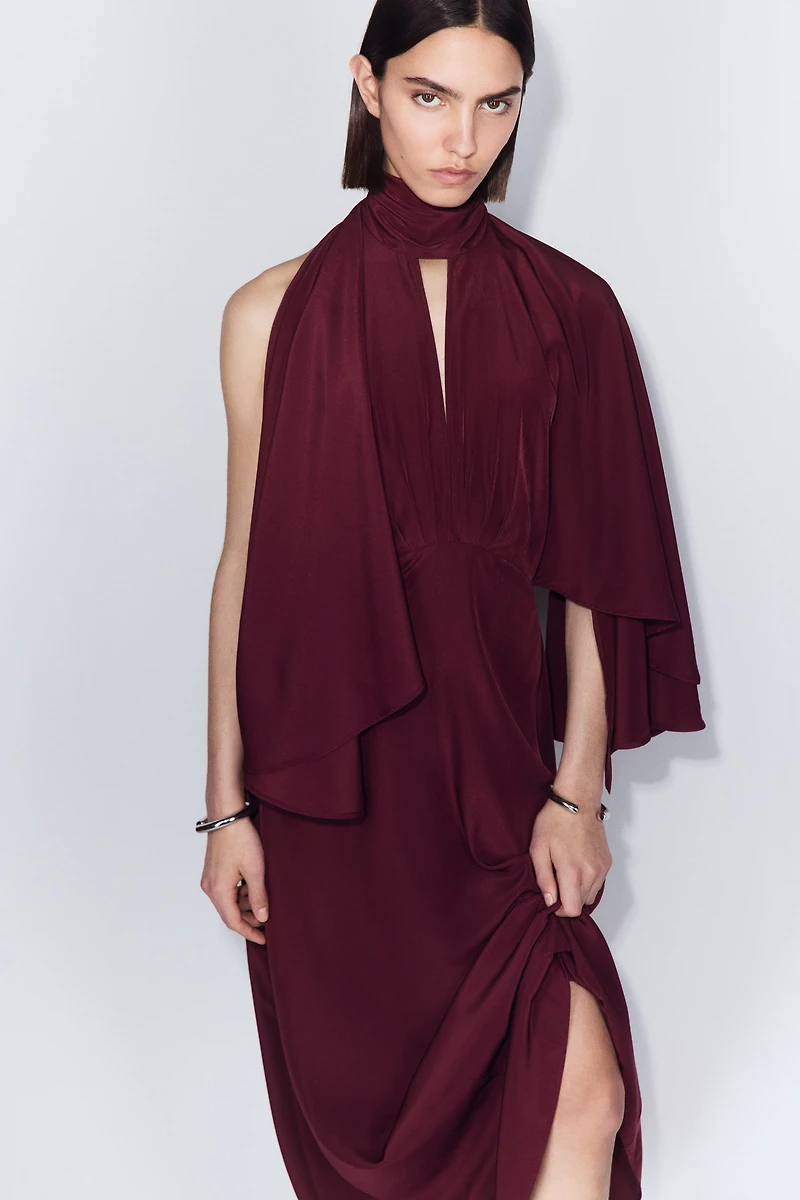 Cape-Sleeved Kaftan Dress