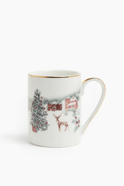 Tasse en porcelaine