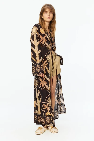 Robe cafetan à nouer avec imprimé fleuri