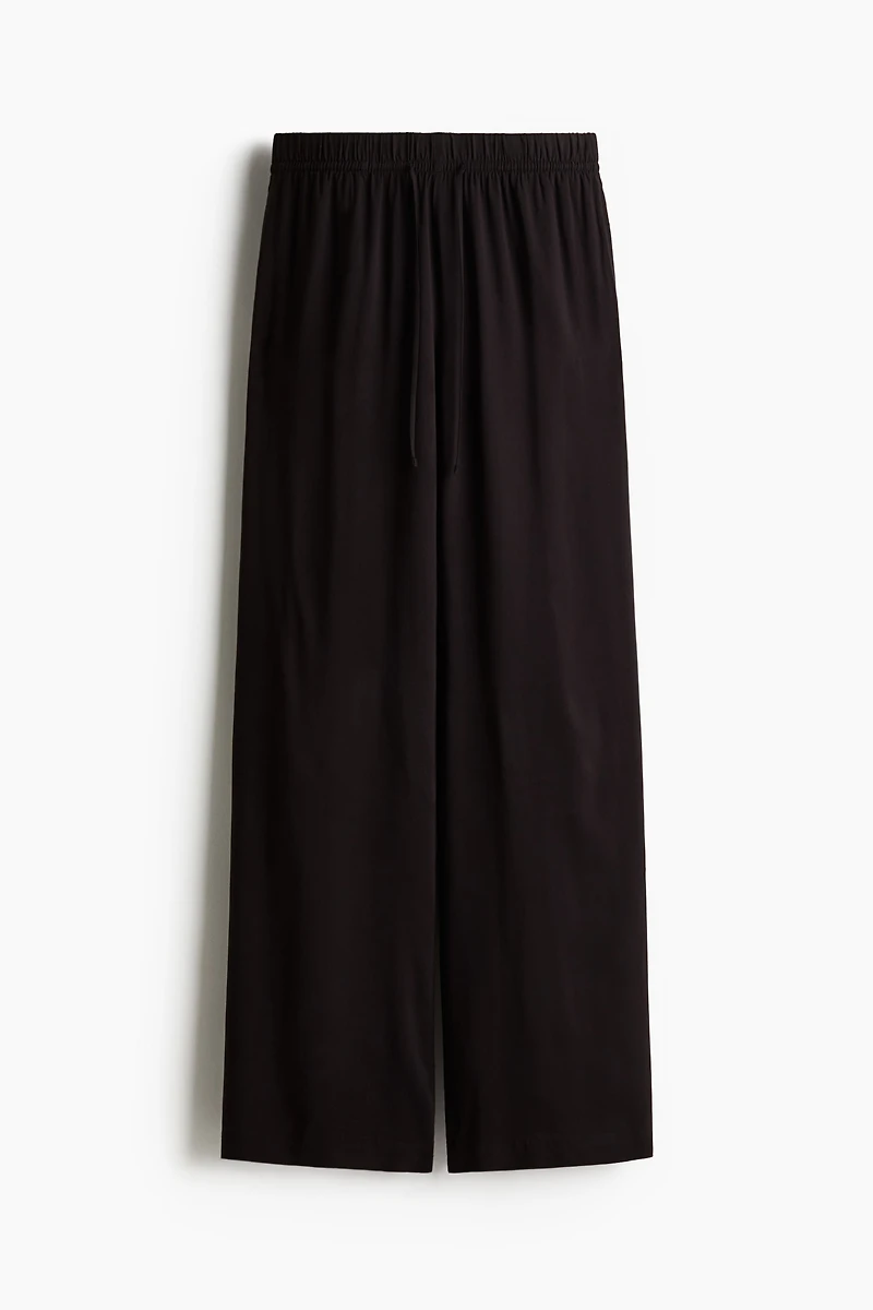 Wide-cut Pull-on Pants