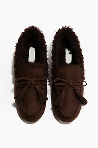 Chaussons chaudement doublés