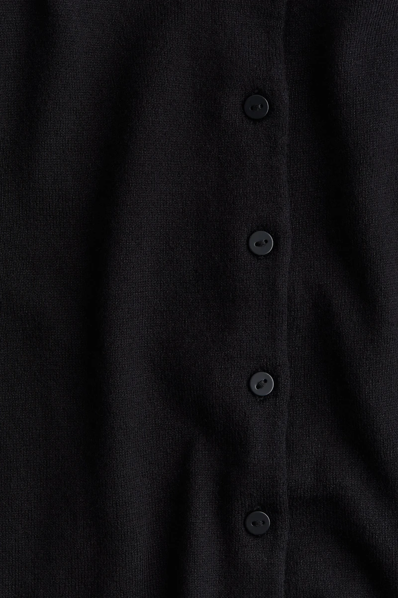 Fine-knit Cardigan