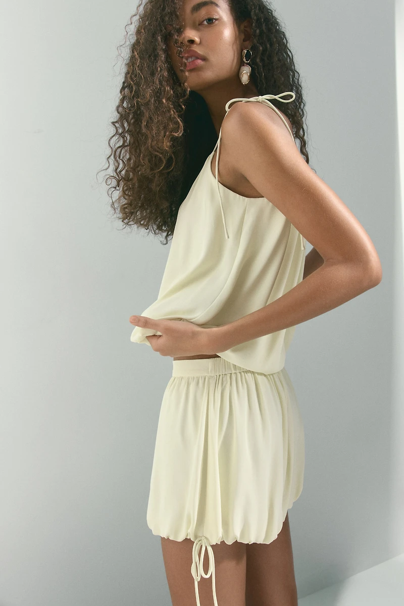 Drawstring-Detail Balloon-Leg Shorts