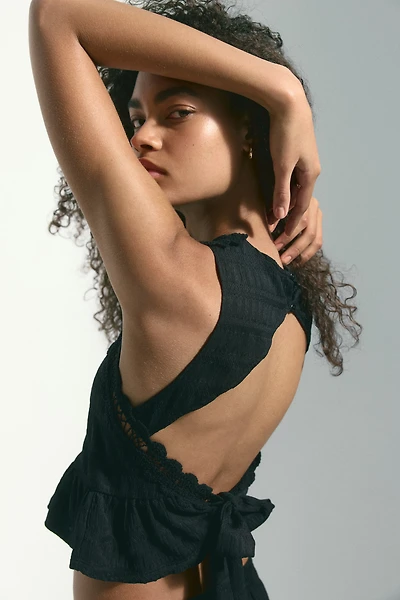 Haut texturé avec partie d’aspect crochet