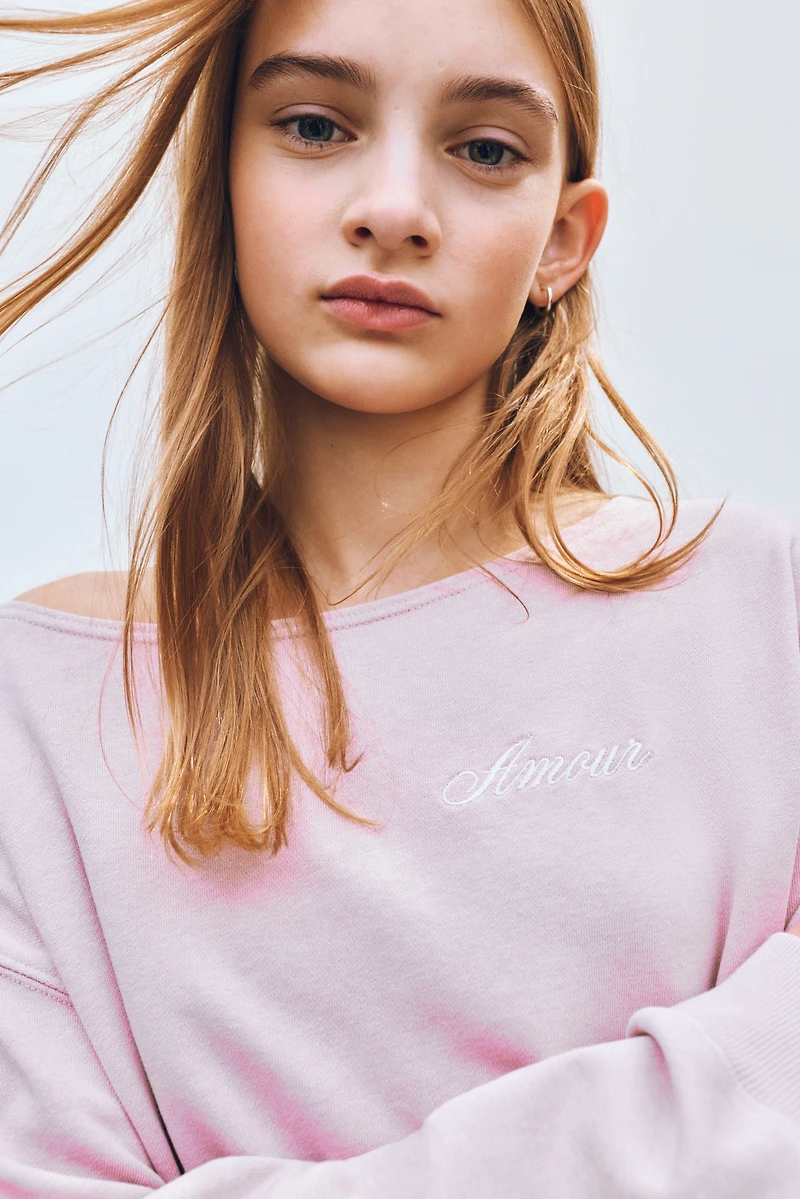 Haut grande taille avec épaules nues