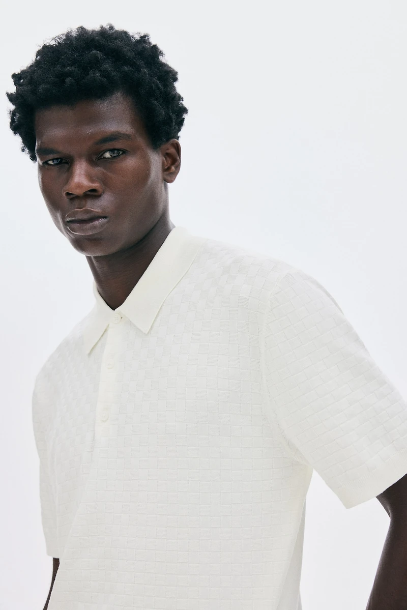 Slim Fit Textured-knit polo shirt