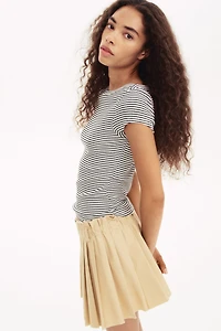 Haut côtelé avec encolure bateau