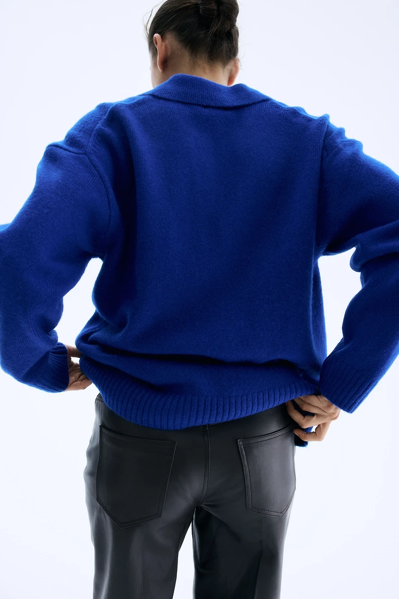 Fine-knit Collared Sweater