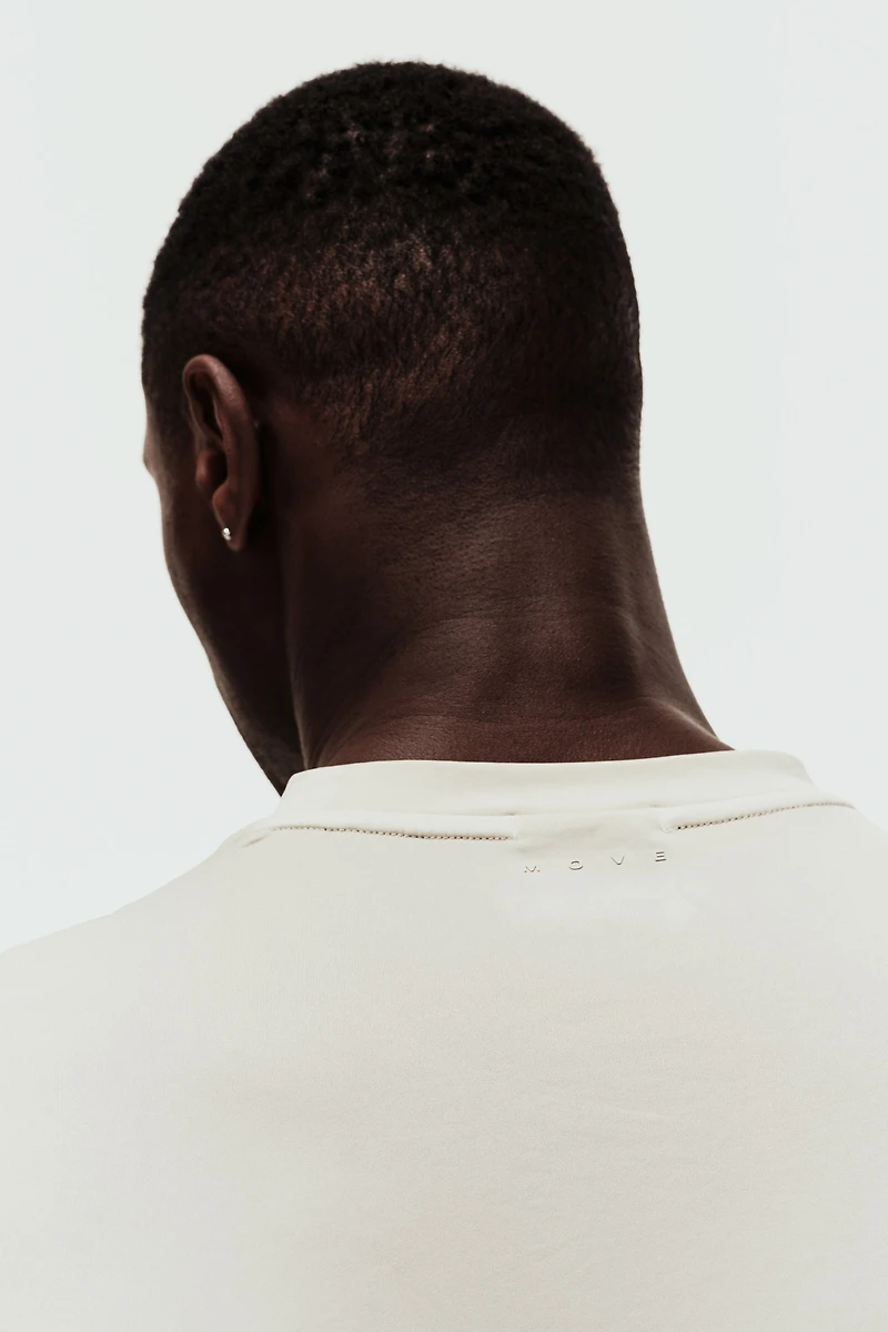 Loose-Fit Boxy Sports T-Shirt with DryMove™