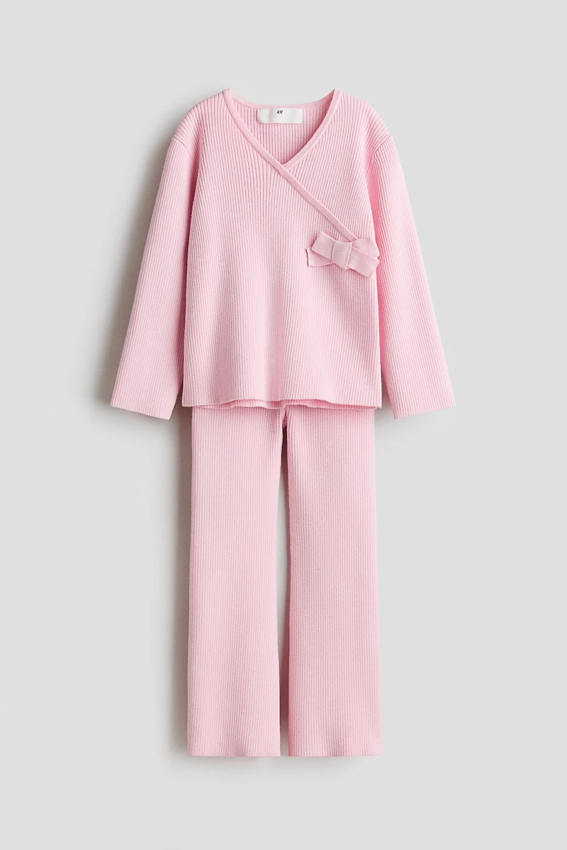 2-Piece Top and Leggings Set