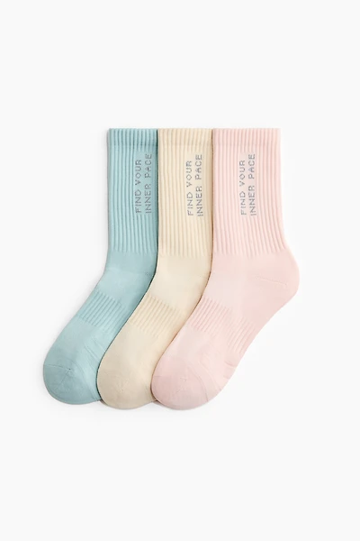 3-Pack Sports Socks with DryMove™