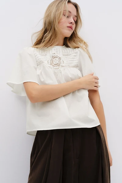 Blouse en coton avec broderie anglaise