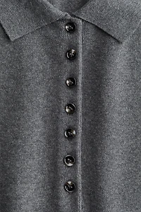 Chandail sans manches avec col